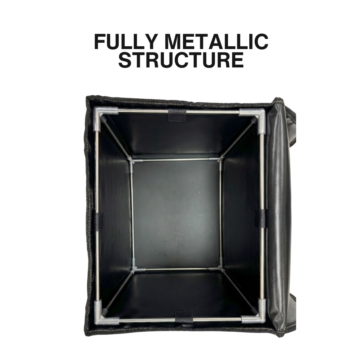 Black metallic structure with text 'FULLY METALLIC STRUCTURE' on a white background
