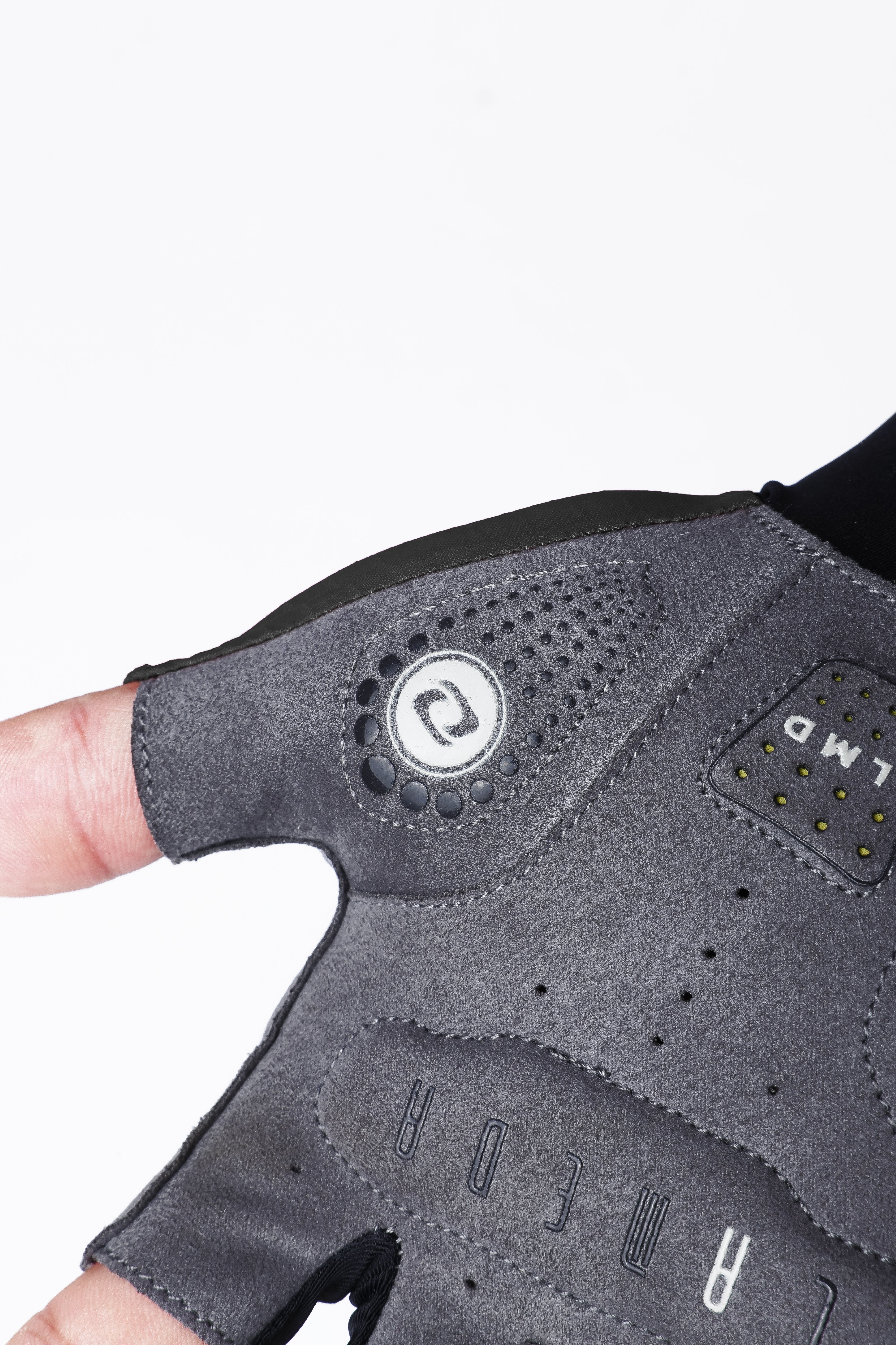 2046 Half-Finger Cycling Gloves